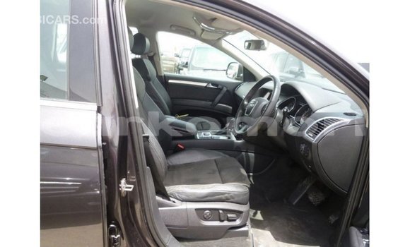 Buy Import Audi Q7 Black Car in Import - Dubai in Great Comore Buy Import Audi Q7 Black Car in Import - Dubai in Great Comore