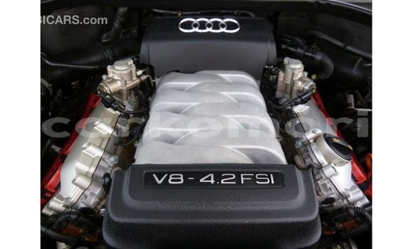 Buy Import Audi Q7 Black Car in Import - Dubai in Great Comore Buy Import Audi Q7 Black Car in Import - Dubai in Great Comore