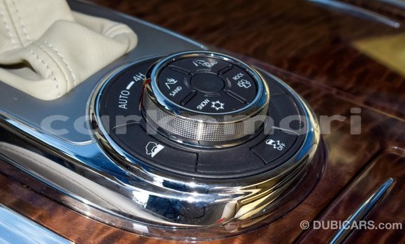 Acheter Import Voiture Nissan Patrol Autre à Import - Dubai, Grande Comore Acheter Import Voiture Nissan Patrol Autre à Import - Dubai, Grande Comore