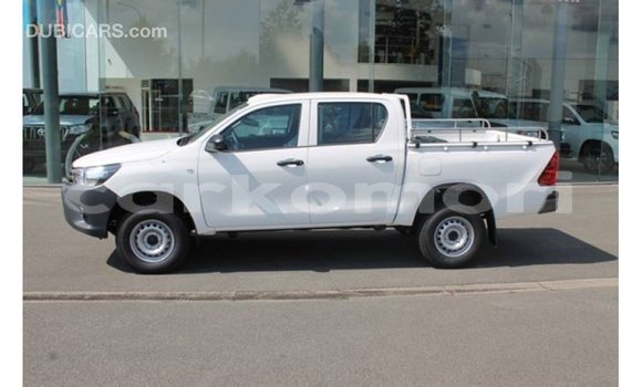 Buy Import Toyota Hilux White Car in Import - Dubai in Great Comore Buy Import Toyota Hilux White Car in Import - Dubai in Great Comore