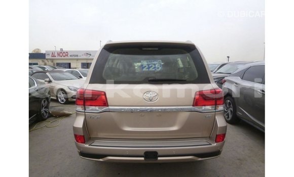Acheter Import Voiture Toyota Land Cruiser Autre à Import - Dubai, Grande Comore Acheter Import Voiture Toyota Land Cruiser Autre à Import - Dubai, Grande Comore