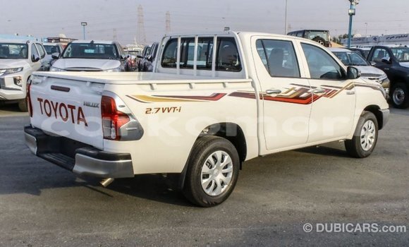 Acheter Import Voiture Toyota Hilux Blanc à Import - Dubai, Grande Comore Acheter Import Voiture Toyota Hilux Blanc à Import - Dubai, Grande Comore