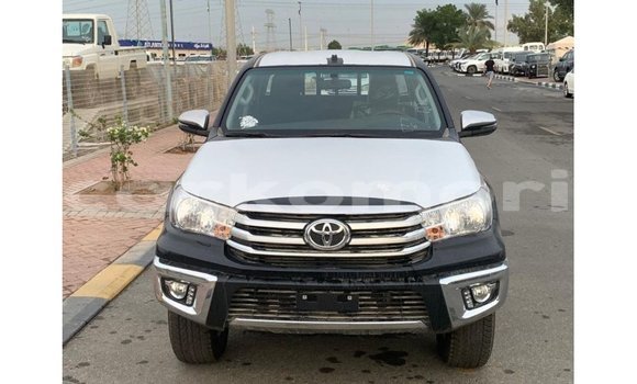 Buy Import Toyota Hilux Black Car in Import - Dubai in Great Comore Buy Import Toyota Hilux Black Car in Import - Dubai in Great Comore