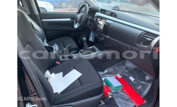 Buy Import Toyota Hilux Black Car in Import - Dubai in Great Comore Buy Import Toyota Hilux Black Car in Import - Dubai in Great Comore