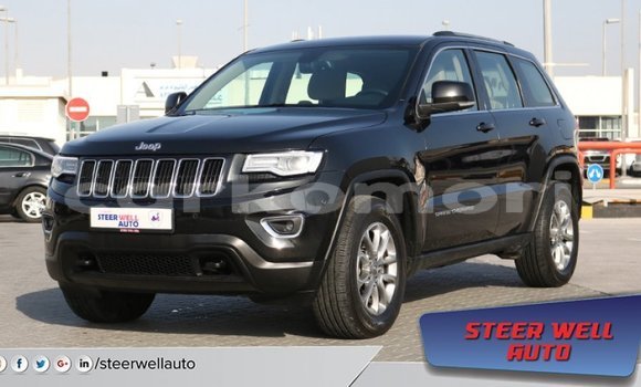 Acheter Import Voiture Jeep Grand Cherokee Noir à Import - Dubai, Grande Comore