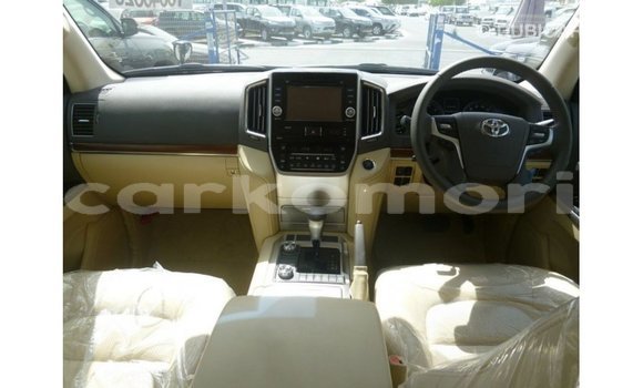 Buy Import Toyota Land Cruiser Black Car in Import - Dubai in Great Comore Buy Import Toyota Land Cruiser Black Car in Import - Dubai in Great Comore