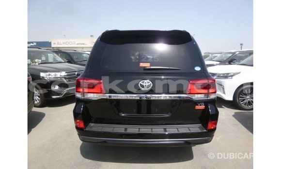 Buy Import Toyota Land Cruiser Black Car in Import - Dubai in Great Comore Buy Import Toyota Land Cruiser Black Car in Import - Dubai in Great Comore
