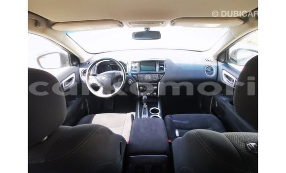 Buy Import Nissan Pathfinder Other Car in Import - Dubai in Great Comore Buy Import Nissan Pathfinder Other Car in Import - Dubai in Great Comore