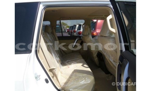Buy Import Toyota Prado White Car in Import - Dubai in Great Comore Buy Import Toyota Prado White Car in Import - Dubai in Great Comore