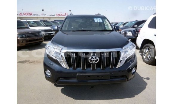 Acheter Import Voiture Toyota Prado Bleu à Import - Dubai, Grande Comore Acheter Import Voiture Toyota Prado Bleu à Import - Dubai, Grande Comore