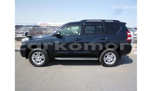 Acheter Import Voiture Toyota Prado Bleu à Import - Dubai, Grande Comore Acheter Import Voiture Toyota Prado Bleu à Import - Dubai, Grande Comore