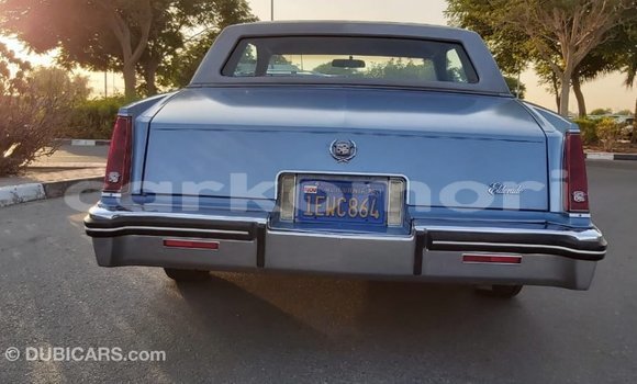 Acheter Import Voiture Cadillac Eldorado Bleu à Import - Dubai, Grande Comore Acheter Import Voiture Cadillac Eldorado Bleu à Import - Dubai, Grande Comore