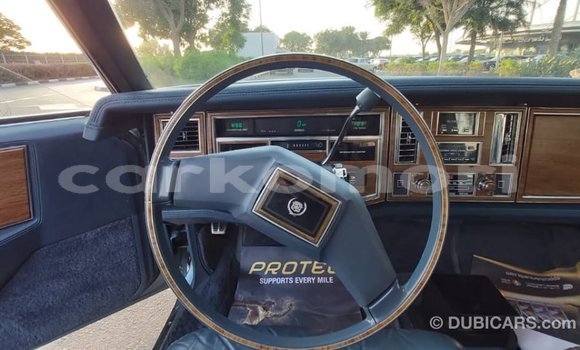 Acheter Import Voiture Cadillac Eldorado Bleu à Import - Dubai, Grande Comore Acheter Import Voiture Cadillac Eldorado Bleu à Import - Dubai, Grande Comore