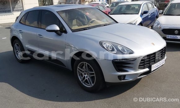 Acheter Import Voiture Porsche Macan Autre à Import - Dubai, Grande Comore Acheter Import Voiture Porsche Macan Autre à Import - Dubai, Grande Comore