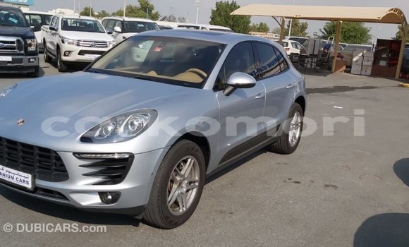 Acheter Import Voiture Porsche Macan Autre à Import - Dubai, Grande Comore Acheter Import Voiture Porsche Macan Autre à Import - Dubai, Grande Comore