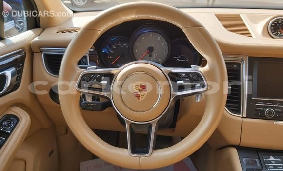 Acheter Import Voiture Porsche Macan Autre à Import - Dubai, Grande Comore Acheter Import Voiture Porsche Macan Autre à Import - Dubai, Grande Comore