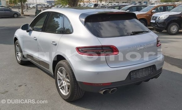 Acheter Import Voiture Porsche Macan Autre à Import - Dubai, Grande Comore Acheter Import Voiture Porsche Macan Autre à Import - Dubai, Grande Comore