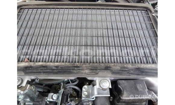 Acheter Import Voiture Toyota Land Cruiser Autre à Import - Dubai, Grande Comore Acheter Import Voiture Toyota Land Cruiser Autre à Import - Dubai, Grande Comore
