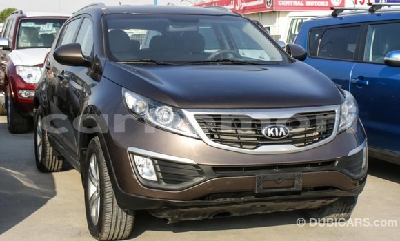 Acheter Import Voiture Kia Sportage Marron à Import - Dubai, Grande Comore Acheter Import Voiture Kia Sportage Marron à Import - Dubai, Grande Comore