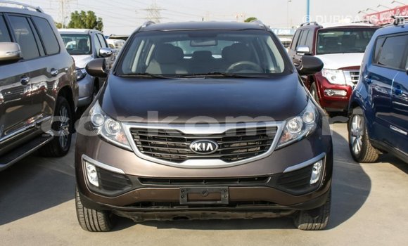 Acheter Import Voiture Kia Sportage Marron à Import - Dubai, Grande Comore Acheter Import Voiture Kia Sportage Marron à Import - Dubai, Grande Comore
