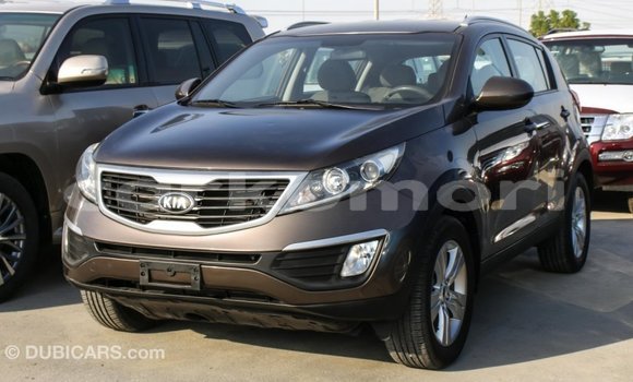 Acheter Import Voiture Kia Sportage Marron à Import - Dubai, Grande Comore Acheter Import Voiture Kia Sportage Marron à Import - Dubai, Grande Comore