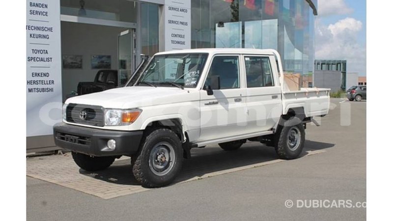 Big with watermark toyota land cruiser grande comore import dubai 2447