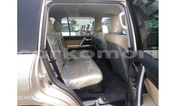 Acheter Import Voiture Toyota Land Cruiser Autre à Import - Dubai, Grande Comore Acheter Import Voiture Toyota Land Cruiser Autre à Import - Dubai, Grande Comore