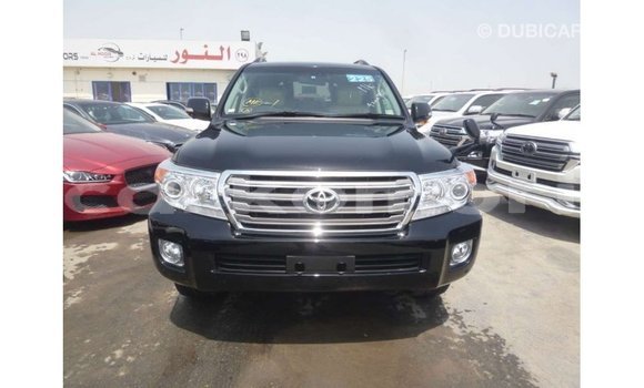 Buy Import Toyota Land Cruiser Black Car in Import - Dubai in Great Comore Buy Import Toyota Land Cruiser Black Car in Import - Dubai in Great Comore