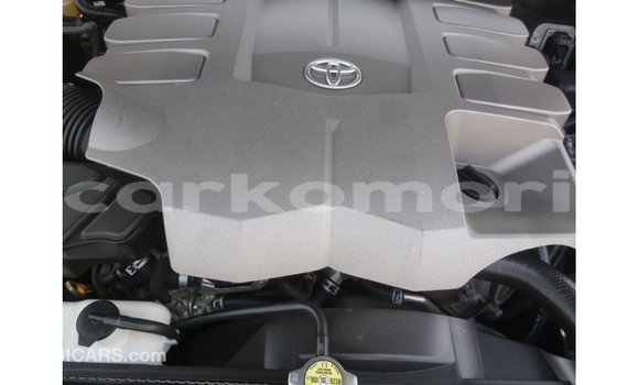 Buy Import Toyota Land Cruiser Black Car in Import - Dubai in Great Comore Buy Import Toyota Land Cruiser Black Car in Import - Dubai in Great Comore