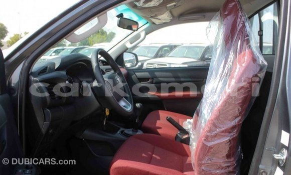 Acheter Import Voiture Toyota Hilux Autre à Import - Dubai, Grande Comore Acheter Import Voiture Toyota Hilux Autre à Import - Dubai, Grande Comore