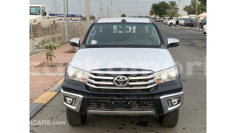 Big with watermark toyota hilux great comore import dubai 2482