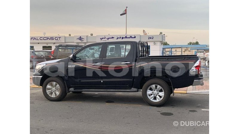 Big with watermark toyota hilux grande comore import dubai 2482