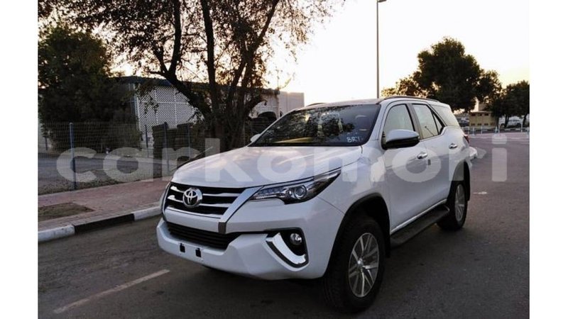 Big with watermark toyota fortuner grande comore import dubai 2486