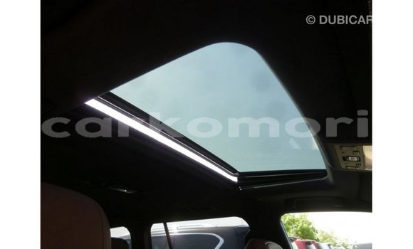 Acheter Import Voiture Toyota Land Cruiser Noir à Import - Dubai, Grande Comore Acheter Import Voiture Toyota Land Cruiser Noir à Import - Dubai, Grande Comore