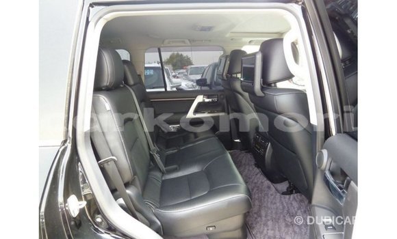 Buy Import Toyota Land Cruiser Black Car in Import - Dubai in Great Comore Buy Import Toyota Land Cruiser Black Car in Import - Dubai in Great Comore