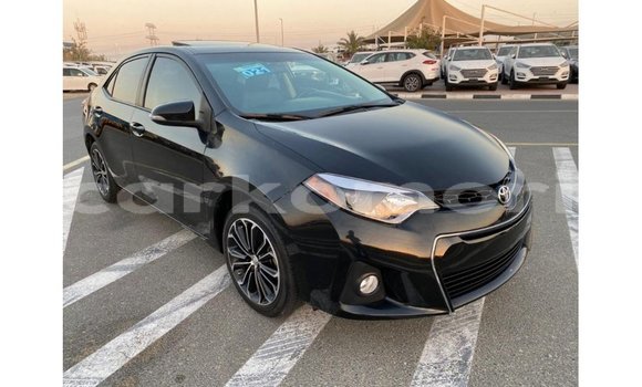 Acheter Import Voiture Toyota Corolla Noir à Import - Dubai, Grande Comore Acheter Import Voiture Toyota Corolla Noir à Import - Dubai, Grande Comore