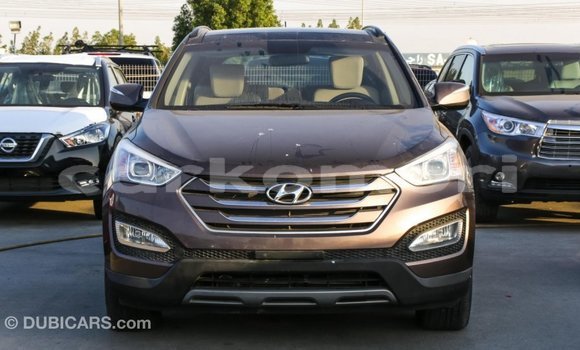 Acheter Import Voiture Hyundai Santa Fe Marron à Import - Dubai, Grande Comore Acheter Import Voiture Hyundai Santa Fe Marron à Import - Dubai, Grande Comore