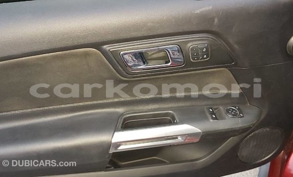 Acheter Import Voiture Ford Mustang Rouge à Import - Dubai, Grande Comore Acheter Import Voiture Ford Mustang Rouge à Import - Dubai, Grande Comore