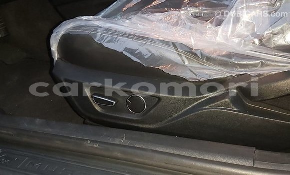 Acheter Import Voiture Ford Mustang Rouge à Import - Dubai, Grande Comore Acheter Import Voiture Ford Mustang Rouge à Import - Dubai, Grande Comore