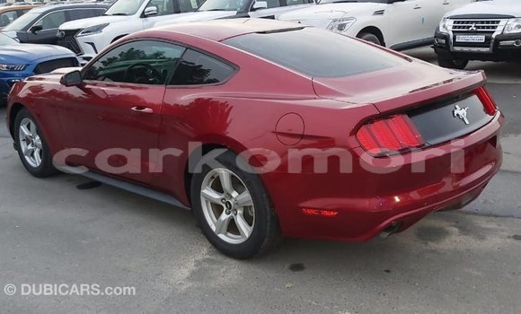 Acheter Import Voiture Ford Mustang Rouge à Import - Dubai, Grande Comore Acheter Import Voiture Ford Mustang Rouge à Import - Dubai, Grande Comore