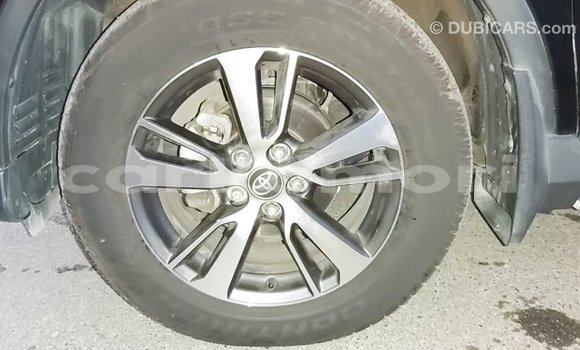 Acheter Import Voiture Toyota 4Runner Noir à Import - Dubai, Grande Comore Acheter Import Voiture Toyota 4Runner Noir à Import - Dubai, Grande Comore