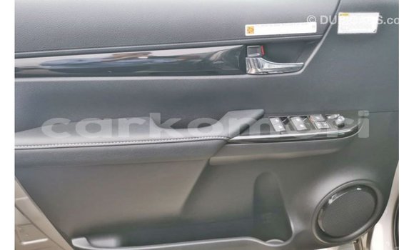 Acheter Import Voiture Toyota Hilux Autre à Import - Dubai, Grande Comore Acheter Import Voiture Toyota Hilux Autre à Import - Dubai, Grande Comore