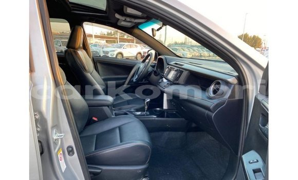 Acheter Import Voiture Toyota 4Runner Autre à Import - Dubai, Grande Comore Acheter Import Voiture Toyota 4Runner Autre à Import - Dubai, Grande Comore