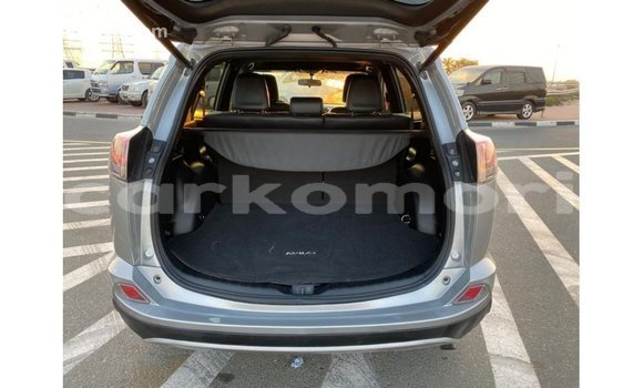 Acheter Import Voiture Toyota 4Runner Autre à Import - Dubai, Grande Comore Acheter Import Voiture Toyota 4Runner Autre à Import - Dubai, Grande Comore