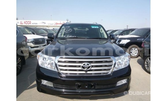 Acheter Import Voiture Toyota Land Cruiser Noir à Import - Dubai, Grande Comore Acheter Import Voiture Toyota Land Cruiser Noir à Import - Dubai, Grande Comore