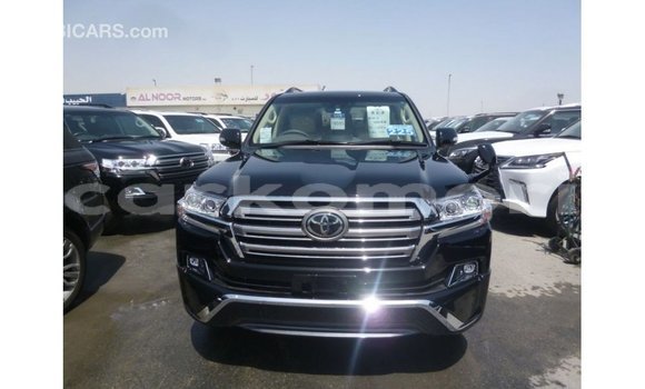 Buy Import Toyota Land Cruiser Black Car in Import - Dubai in Great Comore Buy Import Toyota Land Cruiser Black Car in Import - Dubai in Great Comore