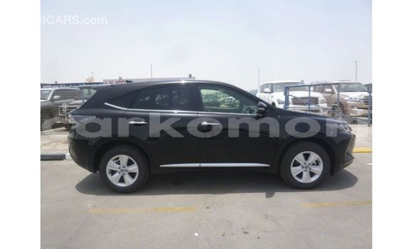 Acheter Import Voiture Toyota Harrier Noir à Import - Dubai, Grande Comore Acheter Import Voiture Toyota Harrier Noir à Import - Dubai, Grande Comore