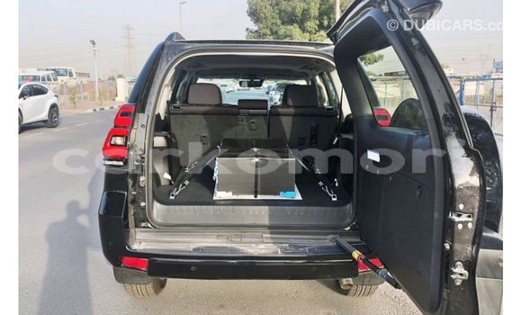 Acheter Import Voiture Toyota Prado Noir à Import - Dubai, Grande Comore Acheter Import Voiture Toyota Prado Noir à Import - Dubai, Grande Comore