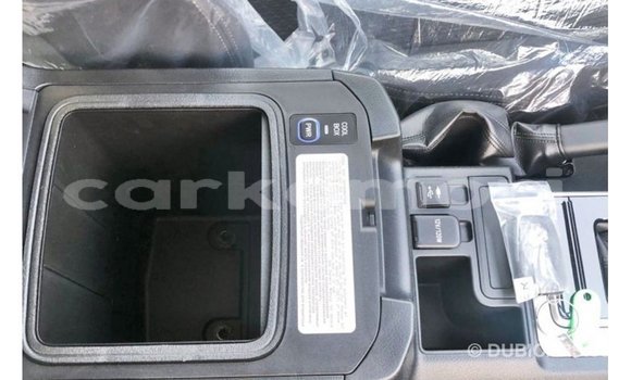 Acheter Import Voiture Toyota Prado Noir à Import - Dubai, Grande Comore Acheter Import Voiture Toyota Prado Noir à Import - Dubai, Grande Comore