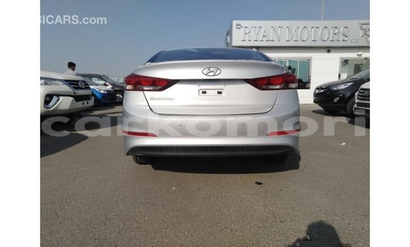 Acheter Import Voiture Hyundai Elantra Autre à Import - Dubai, Grande Comore